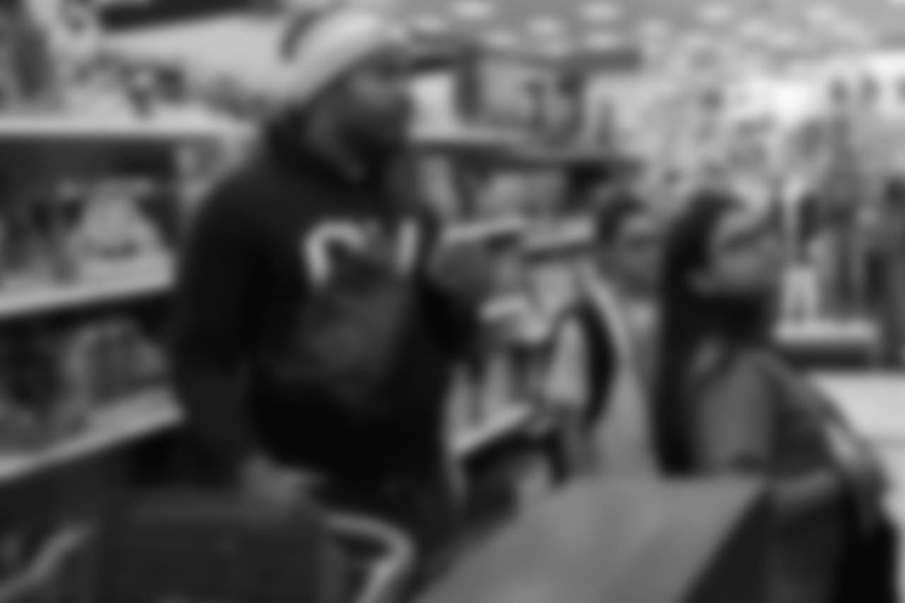 DeMarcus Walker during Will Parks' shopping spree for the Boys & Girls Club of Metro Denver on Dec. 3, 2018