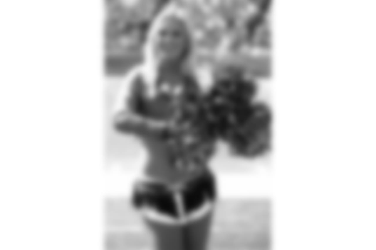 Miranda, 2018, Denver Broncos, DBC, Cheerleaders, Oakland Raiders