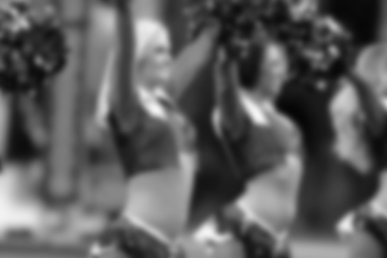 180811, Denver Broncos, MV, 2018 180811, Denver Broncos, Cheerleaders, DBC, Photo By: Paul Cloud Miranda