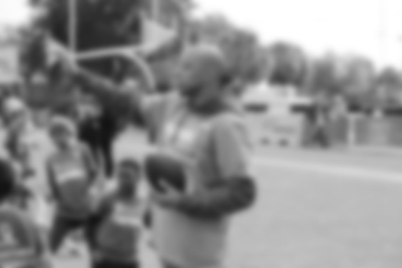Chris Harris Jr. takes part in Play Football clinics with Fuel Up to PLAY 60 students with other Pro Bowl players on January 26, 2019, at ESPN Wide World of Sports.