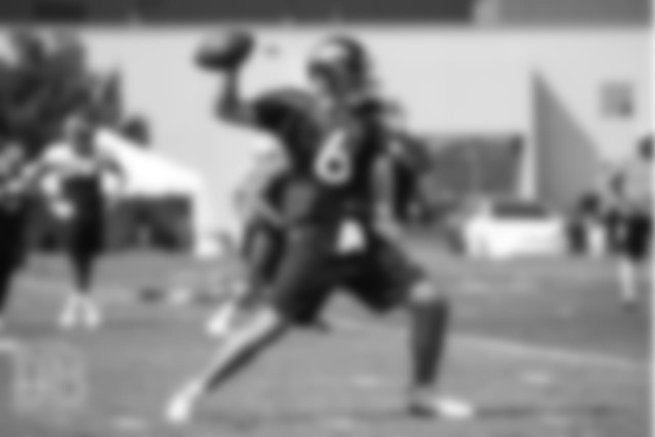 Quarterback Chad Kelly (6) during a practice at UCHealth Training Center on Aug. 13, 2018.