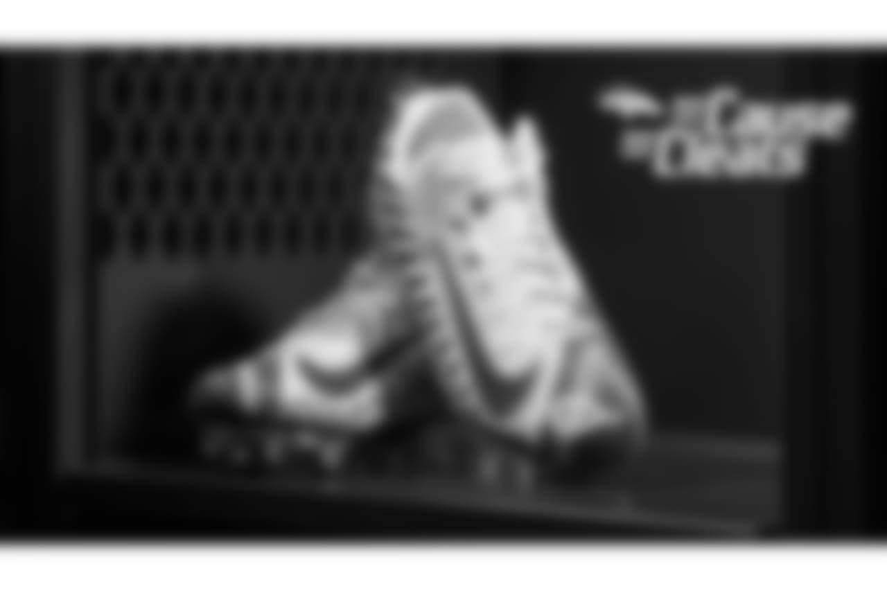 Joe Jones' cleats represent Children's Miracle Network, an organization that raises funds for children's hospitals and medical research, for My Cause My Cleats in 2018.