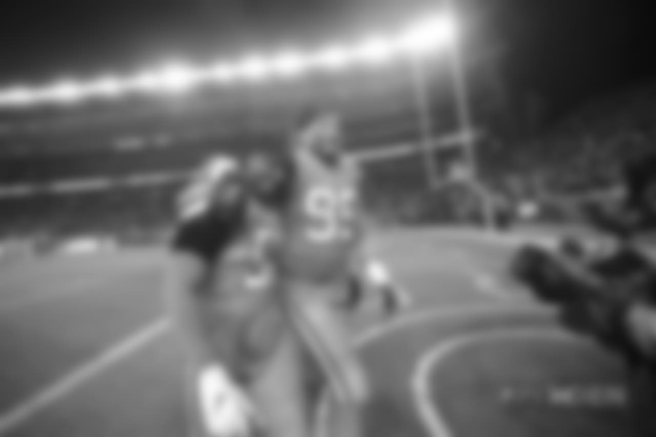 Denver Broncos action against the Pittsburgh Steelers during the NFL game at Broncos Stadium at Mile High in Denver, Colo., November 25, 2018.
Photo by