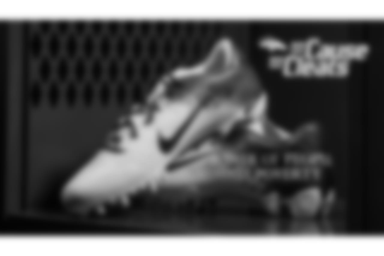 Bradley Roby's cleats represent Oxfam, "a global organization working to end the injustice of poverty," for My Cause My Cleats in 2018.