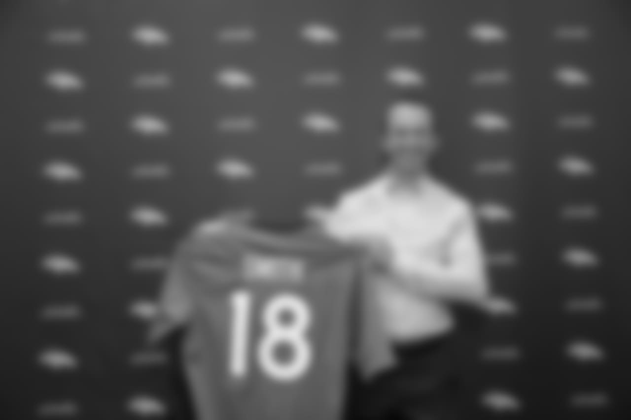 Denver Broncos partner Signing Day at UCHealth Training Center in Centennial, CO, August 21, 2018.
Photo by Gabriel Christus