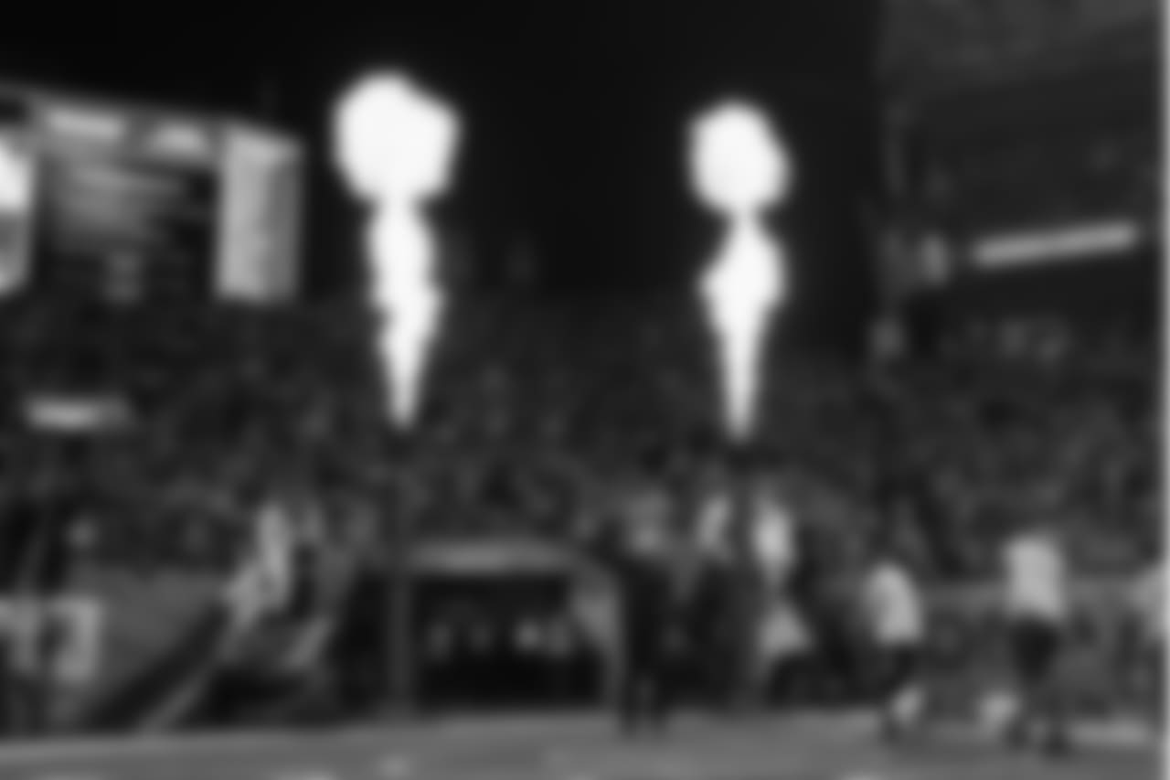 Ring of Fame former tackle Gary Zimmerman during the Ring of Fame recognition show at halftime during the game against the Kansas City Chiefs at Broncos Stadium at Mile High on October 1, 2018.
