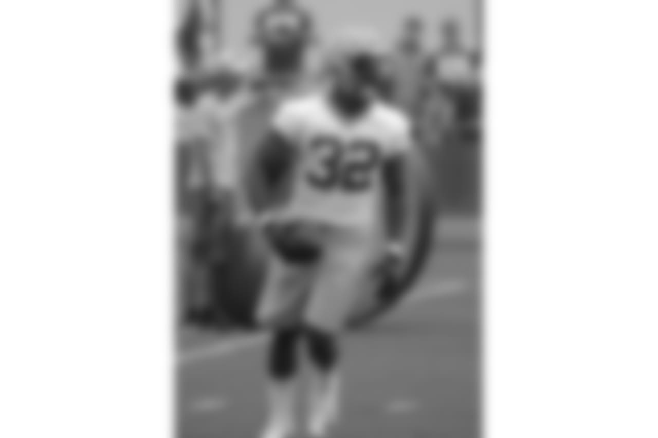 Green Bay Packers' Devante Mays runs a drill during NFL football training camp Thursday, July 26, 2018, in Green Bay, Wis. (AP Photo/Morry Gash)