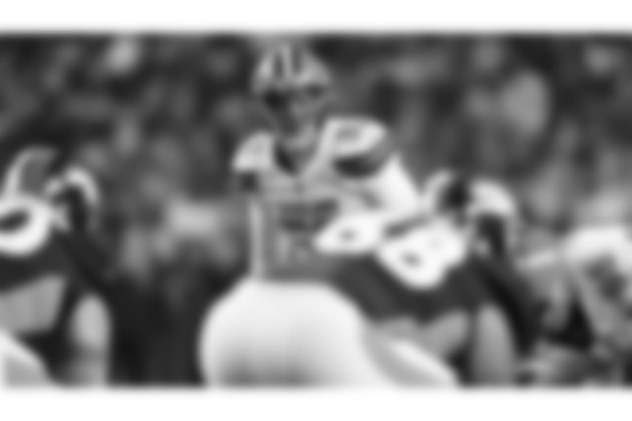 121518-BrownsBroncos-3