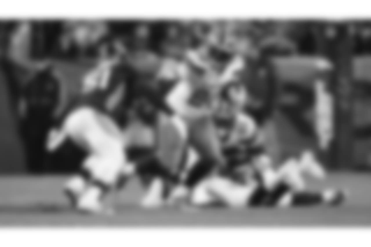 121518-BrownsBroncos-12