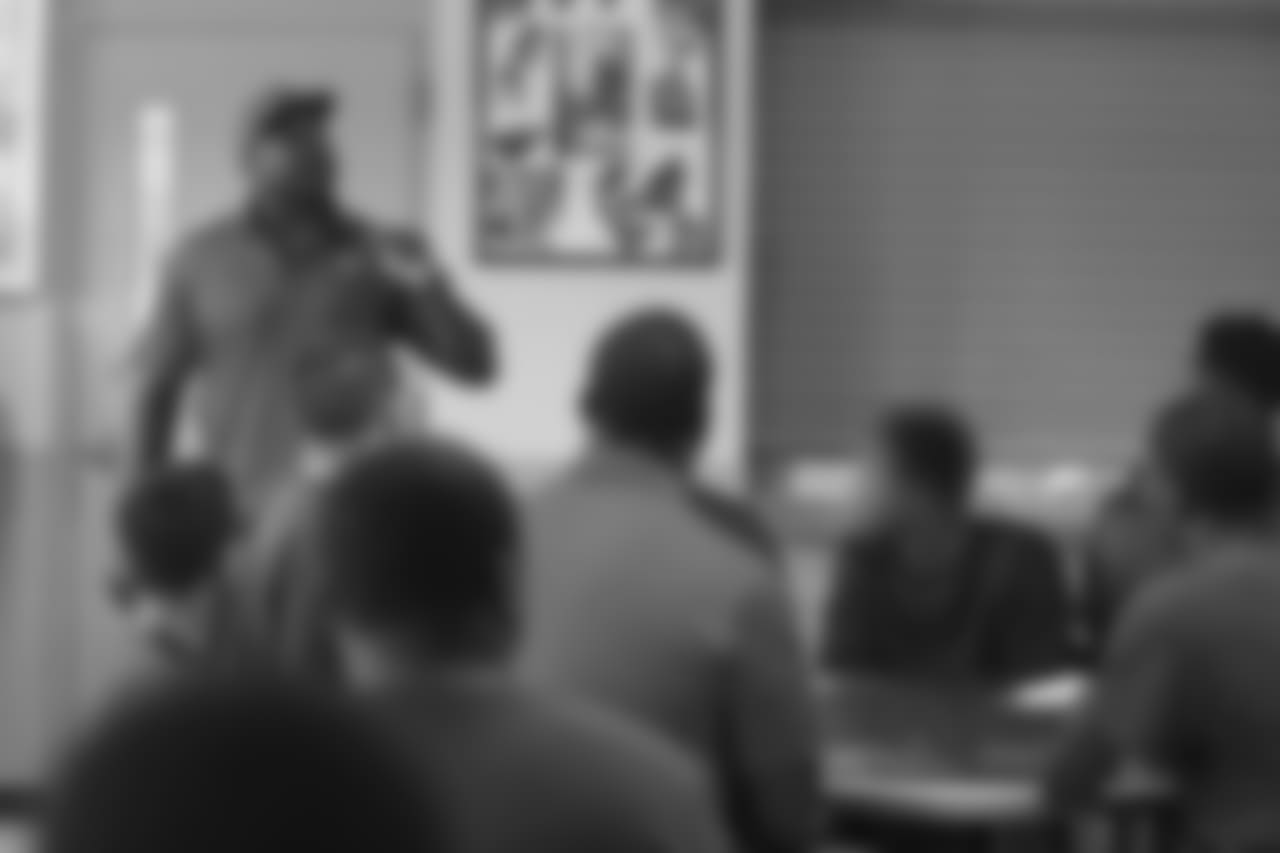 TAMPA, FL- NOVEMBER 06, 2018 - Frank Murphy during the Tampa Bay Buccaneers Social Justice Program visit to Tampa Juvenile Facility in Tampa, FL. Photo By Kyle Zedaker/Tampa Bay Buccaneers