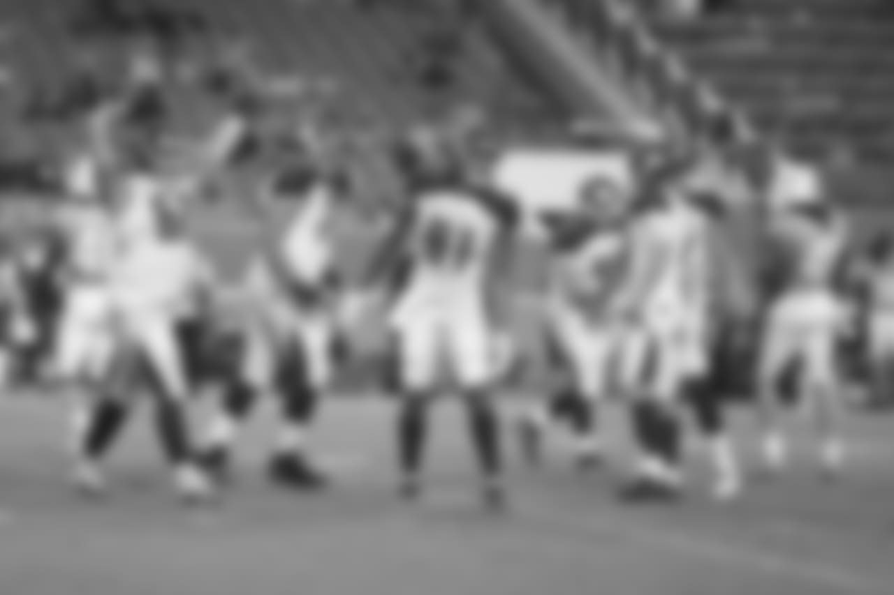 Bucs vs. Dolphins