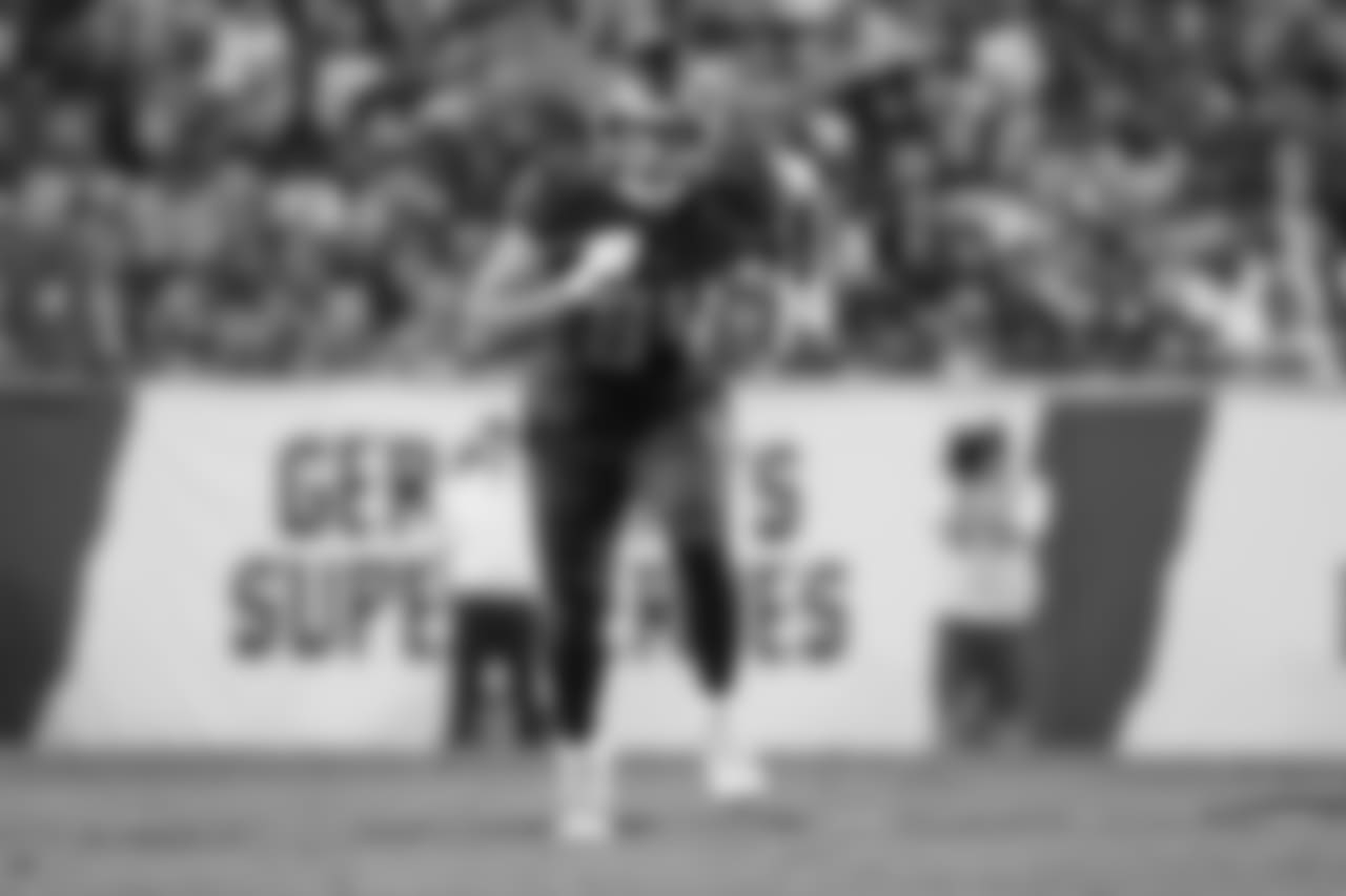 TE Cameron Brate, No. 84