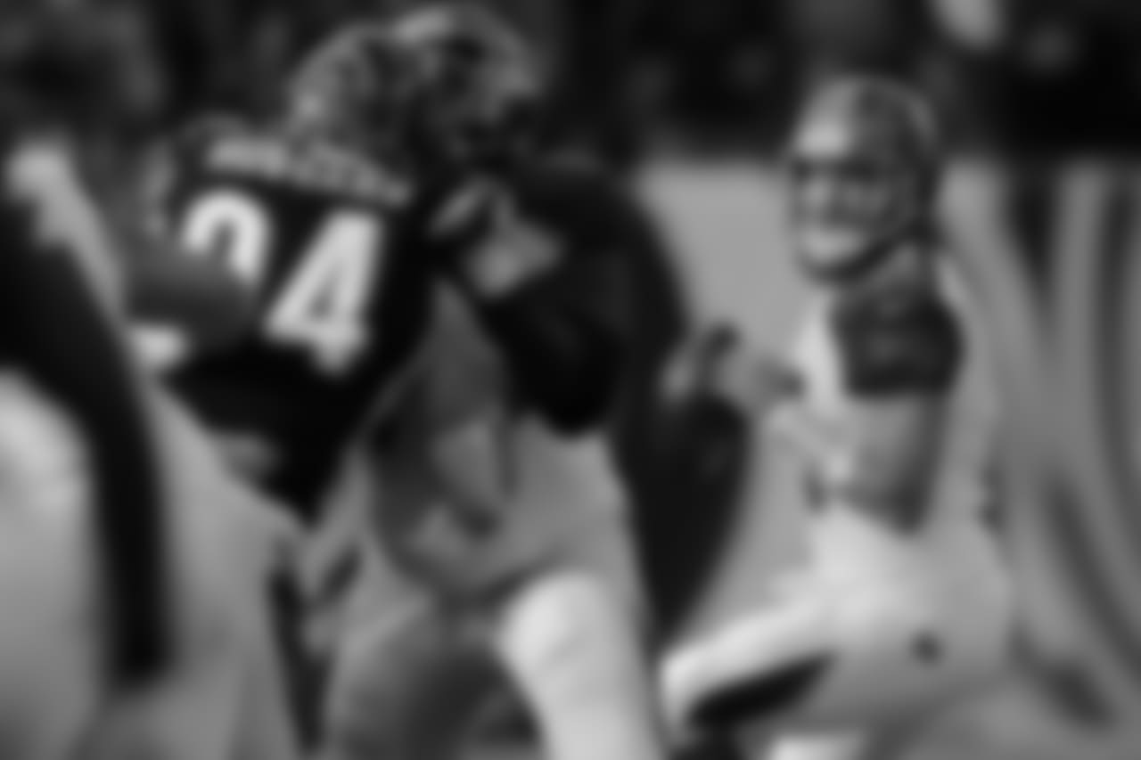 QB Ryan Fitzpatrick, No. 14