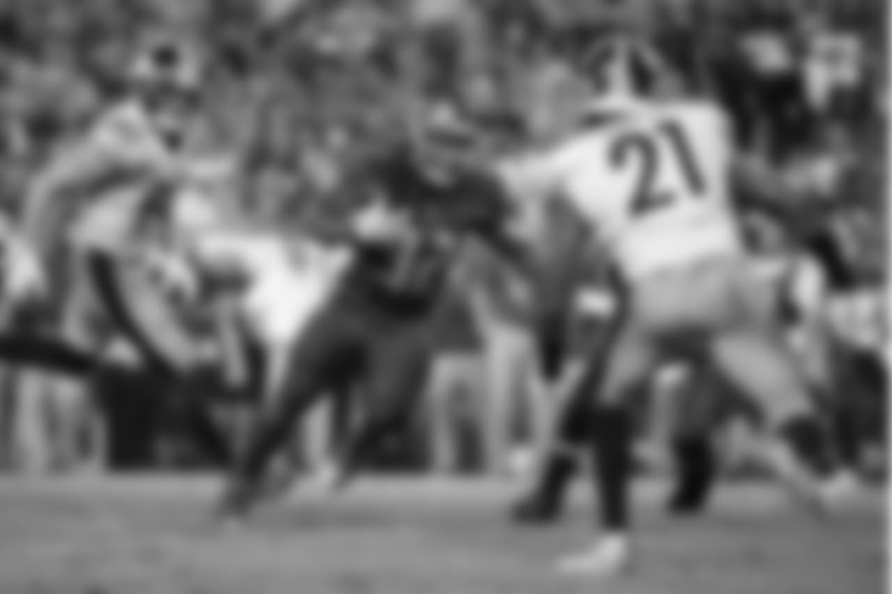 RB Jacquizz Rodgers, No. 32