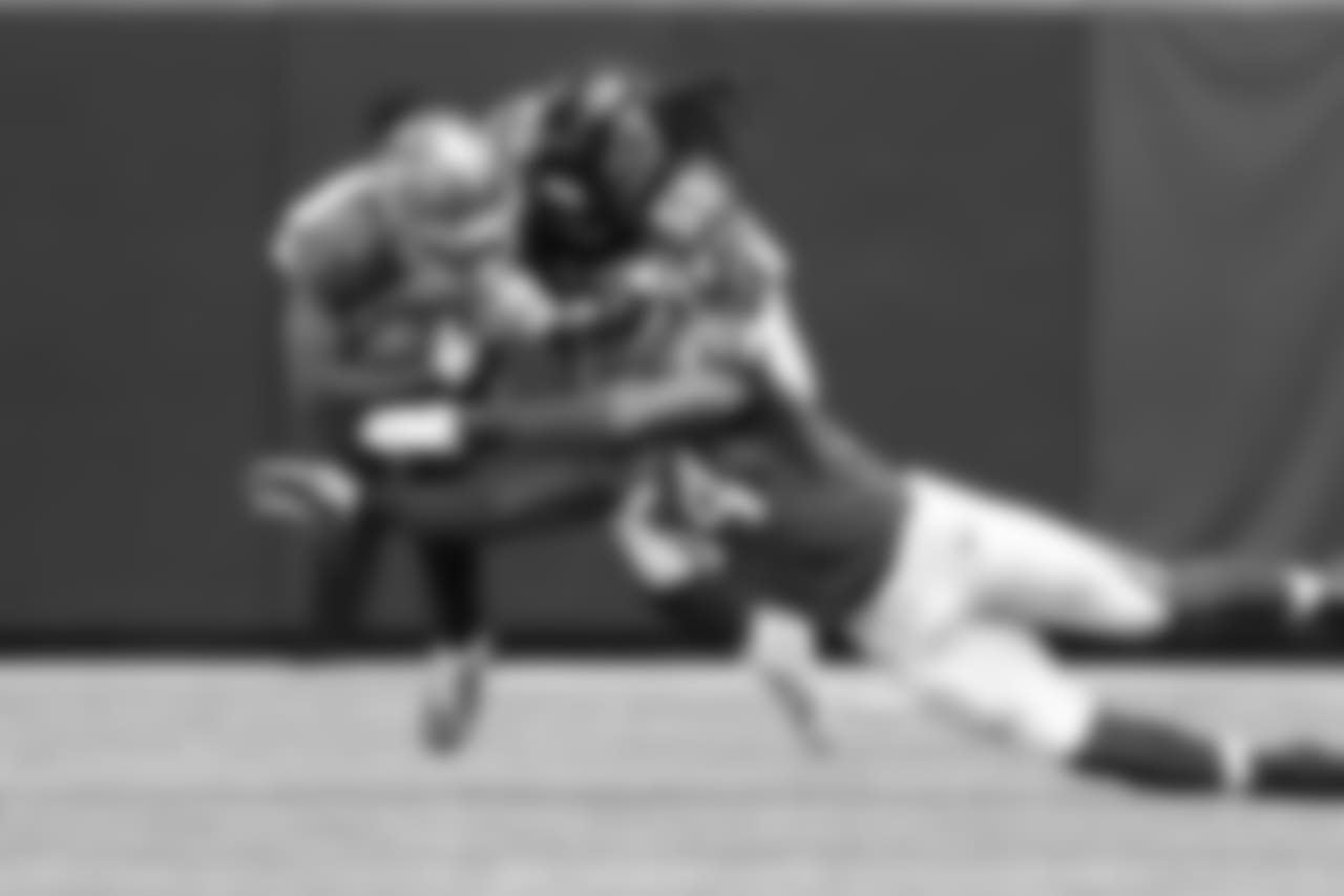 RB Peyton Barber, No. 25