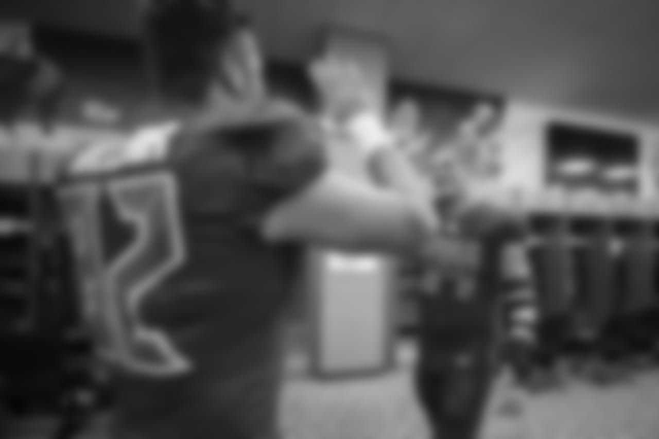 181202_KZ_Panthers_Bucs_0824