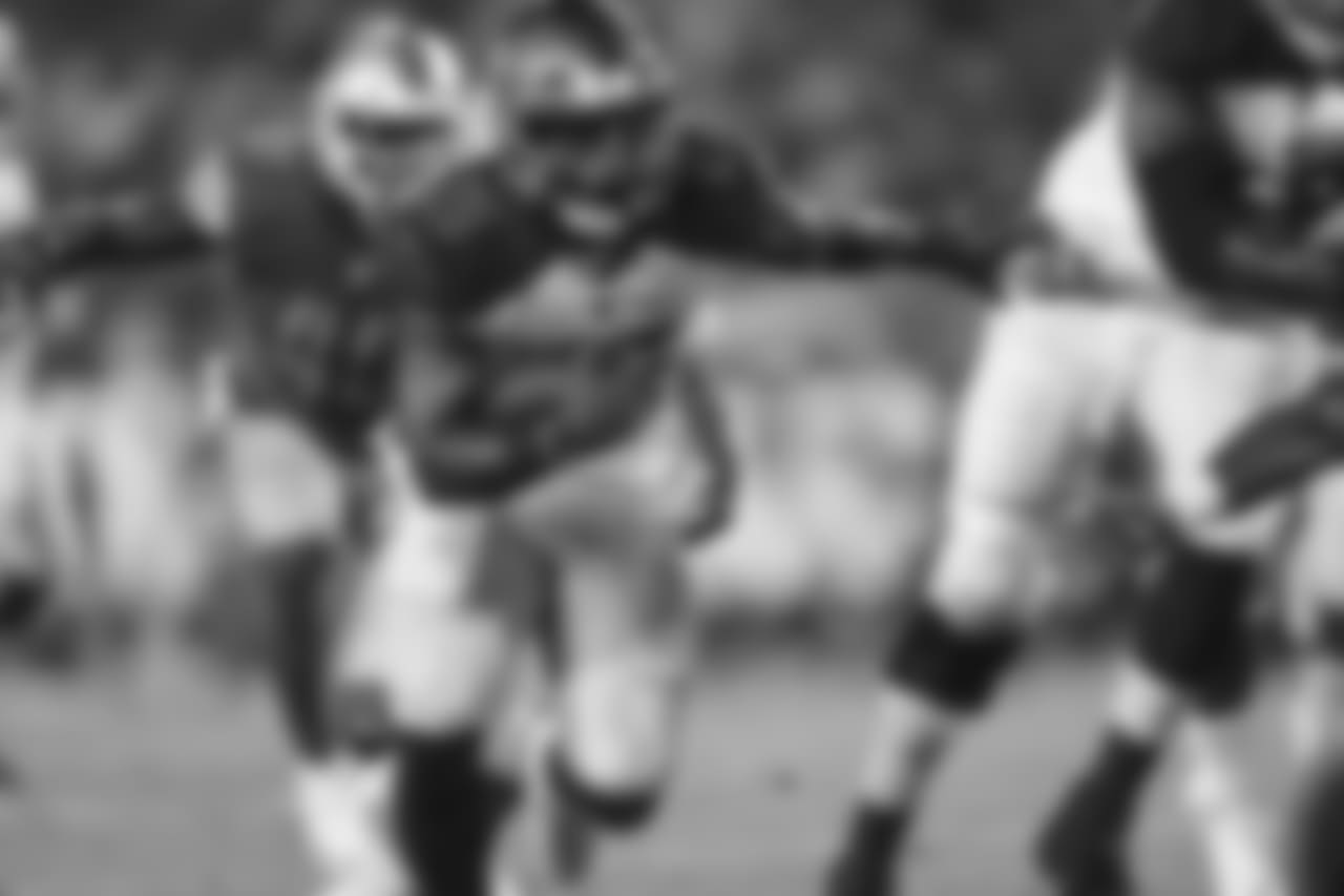 RB Peyton Barber, No. 25