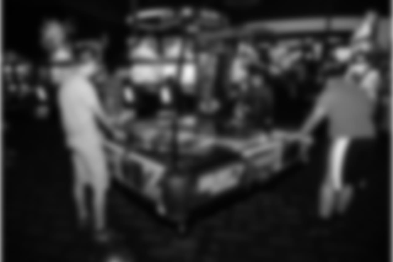 181209_GL_JEWeb_051