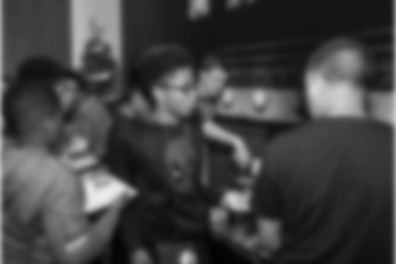 181209_GL_JEWeb_071