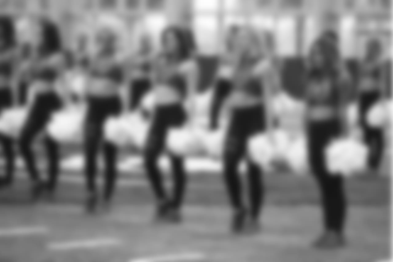 180913_KZ_Cheer_Practice_0006