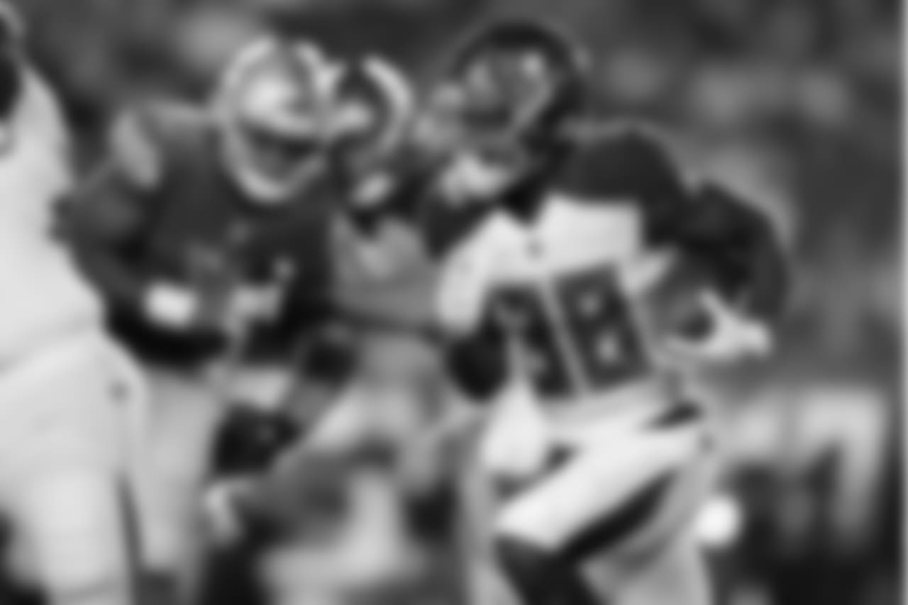 RB Shaun Wilson, No. 38
