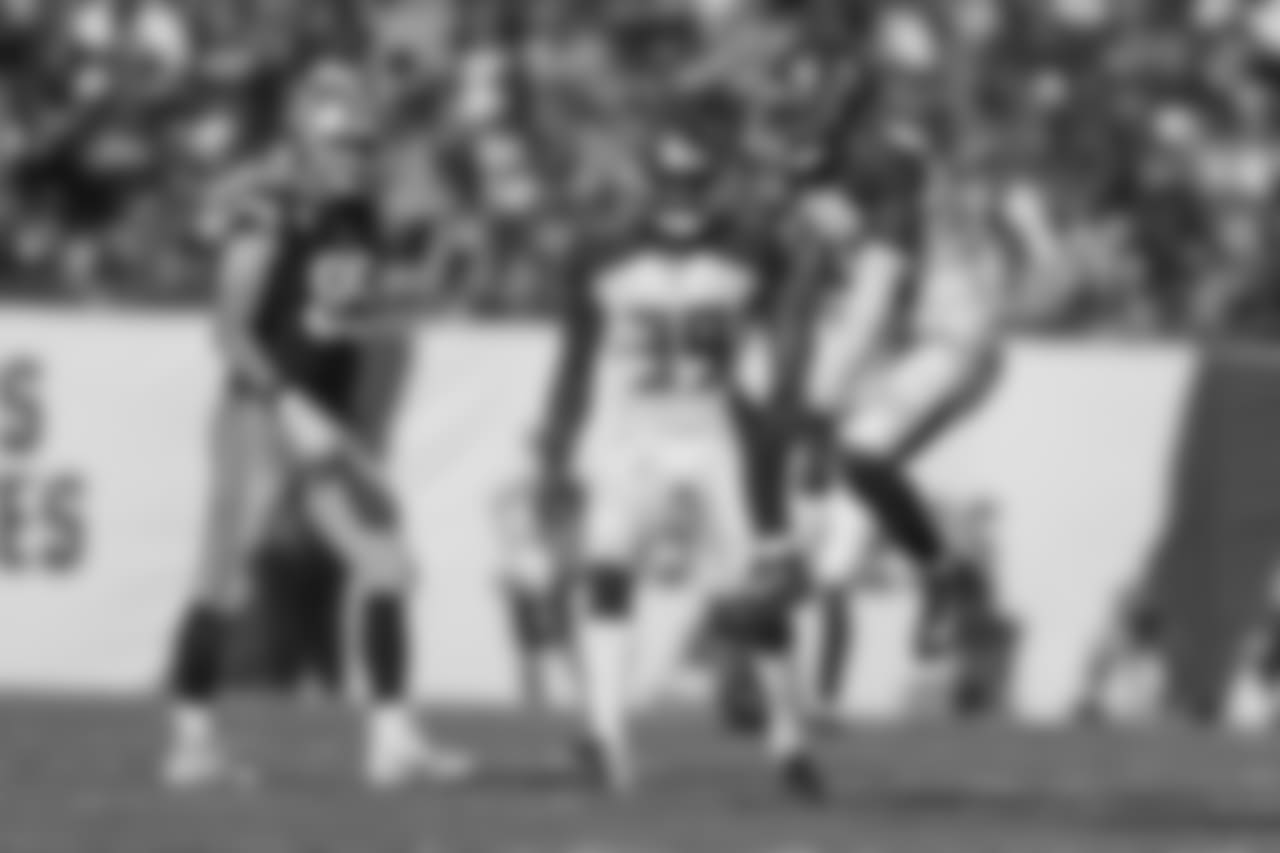 S Isaiah Johnson, No. 39 and LB Adarius Taylor, No. 53