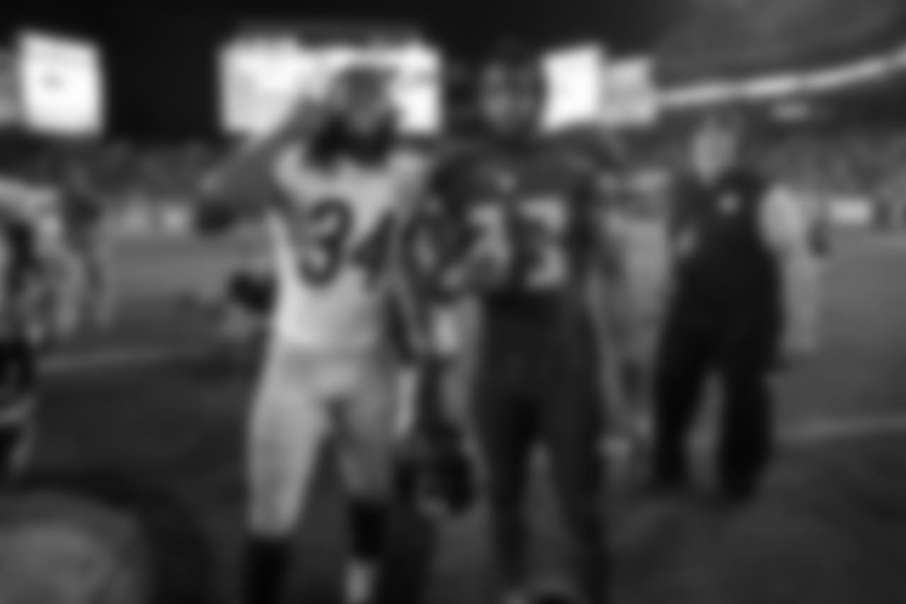 CB Carlton Davis, No. 33