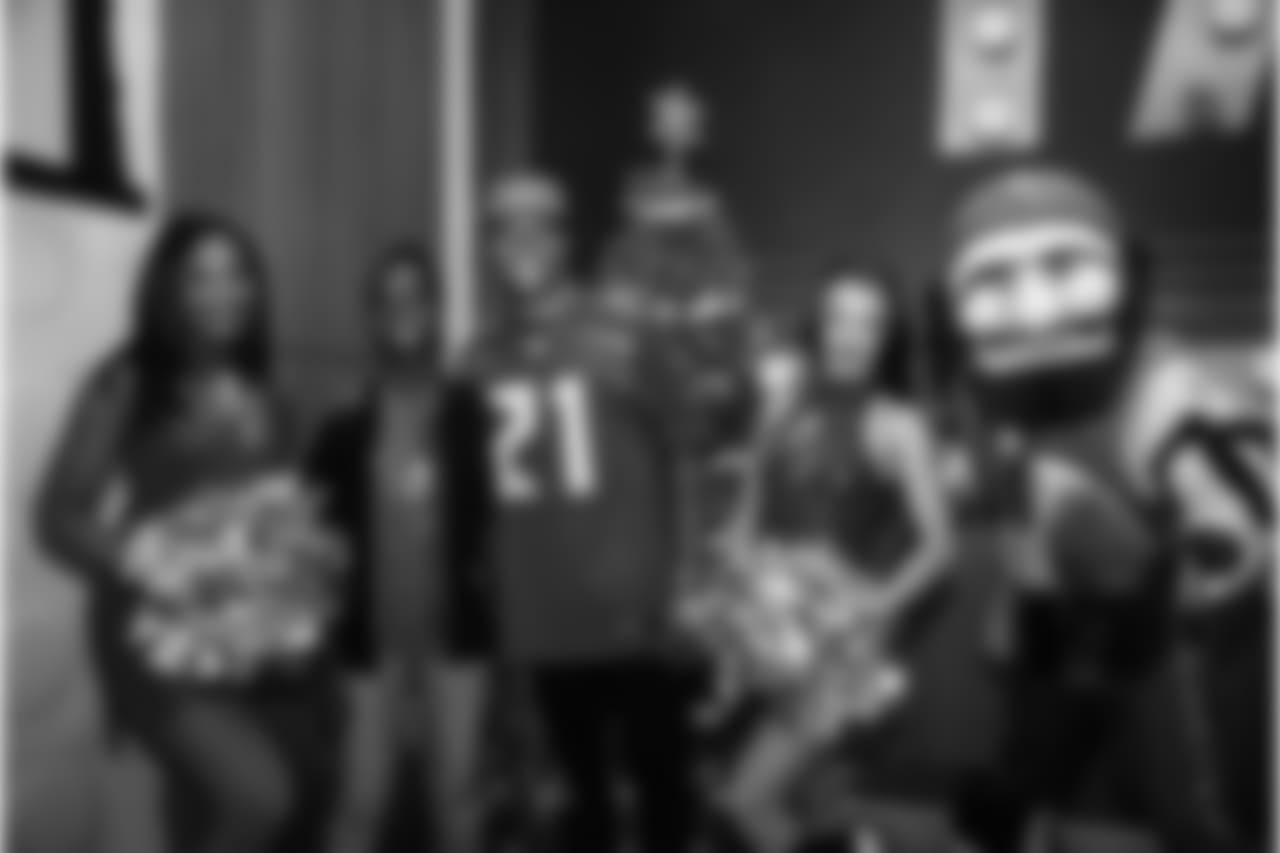181209_GL_JEWeb_019