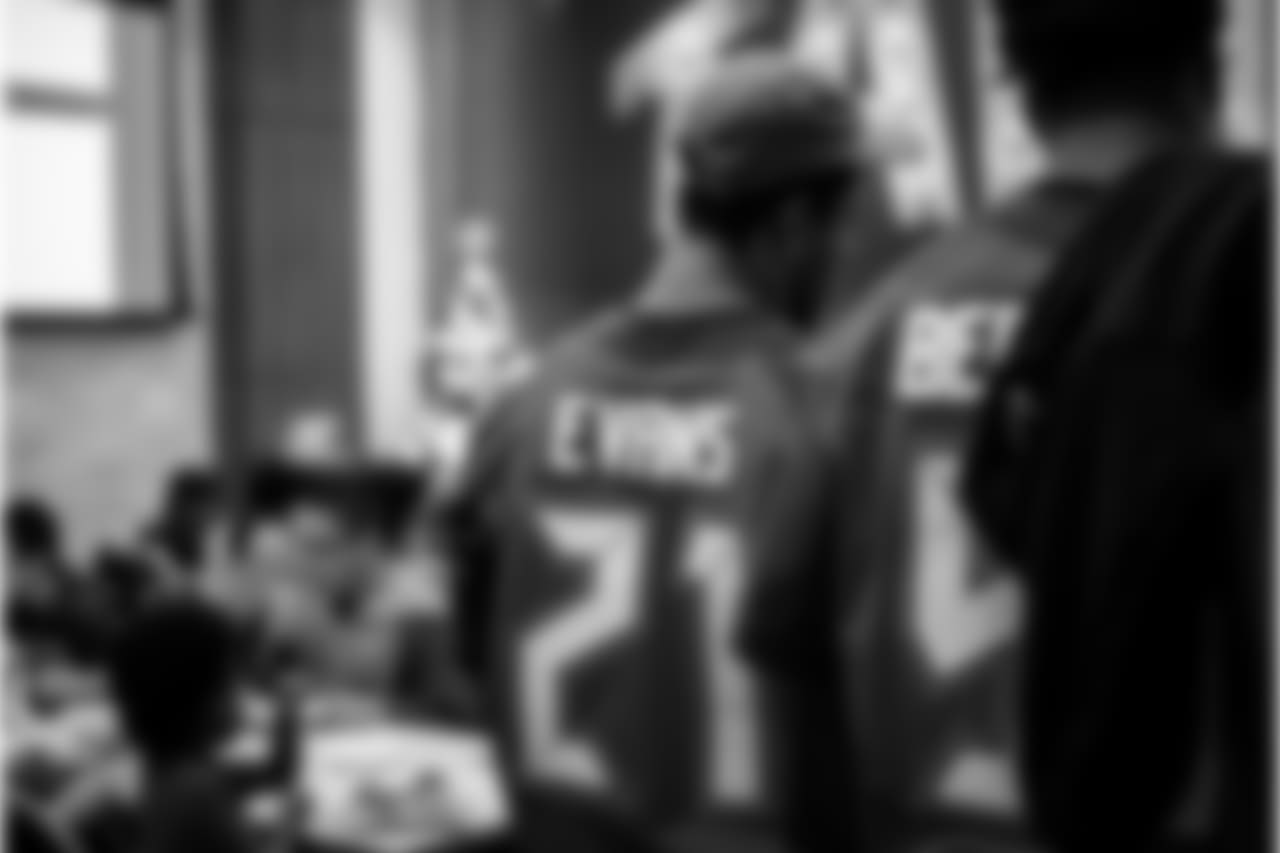 181209_GL_JEWeb_081
