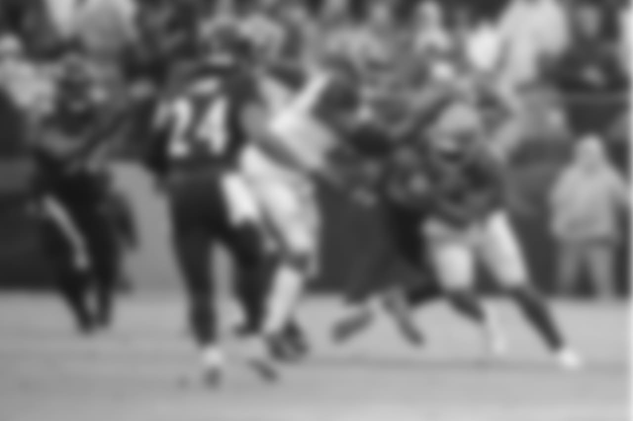 RB Peyton Barber, No. 25