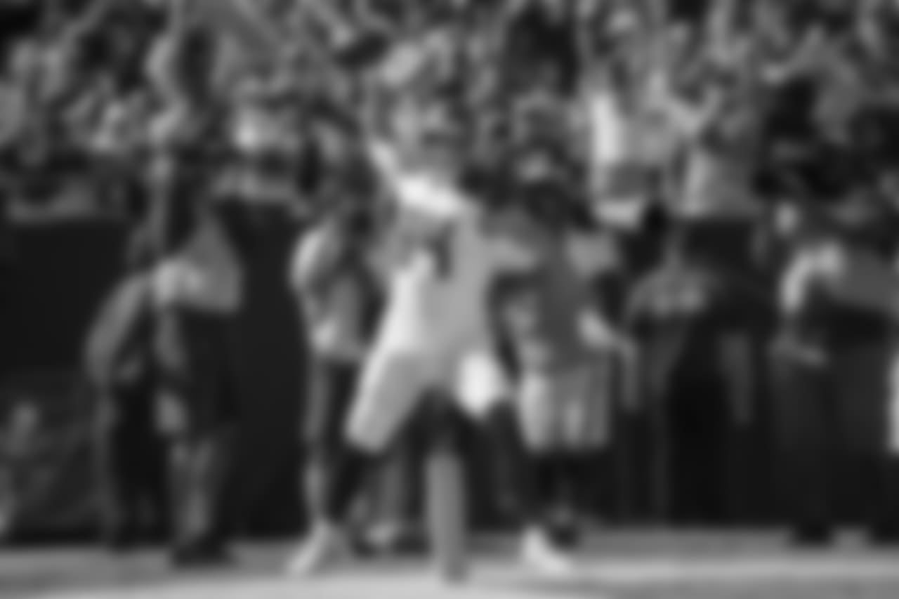 TE Cameron Brate, No. 84