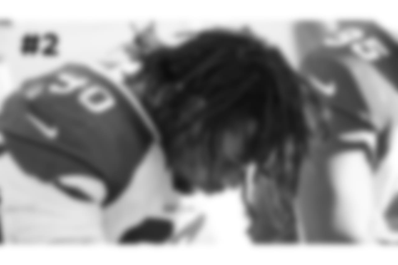 2\. DT Robert Nkemdiche on the sideline in the midst of a 2.5 sack game