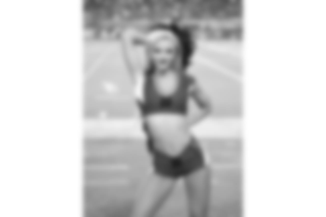 CheerBroncos32