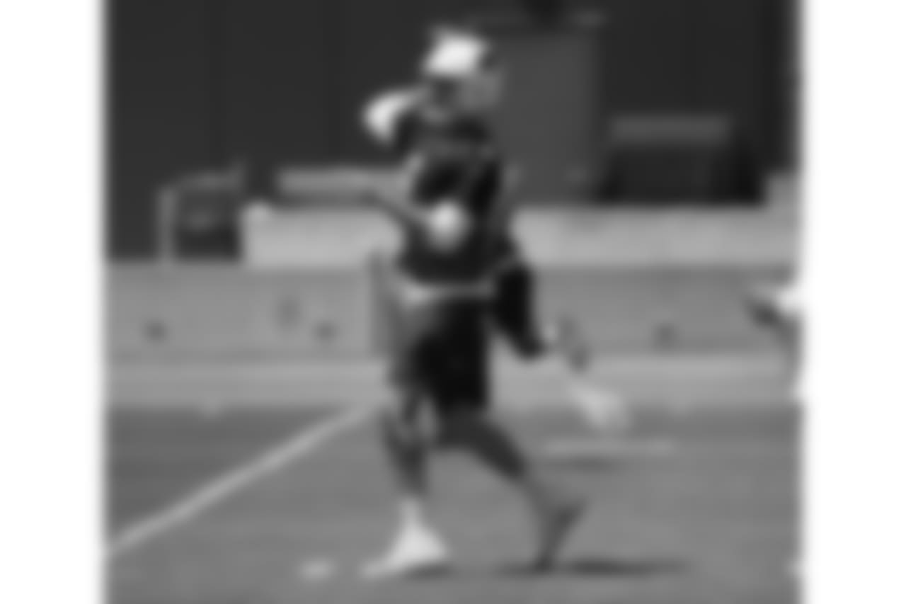 QB Sam Bradford