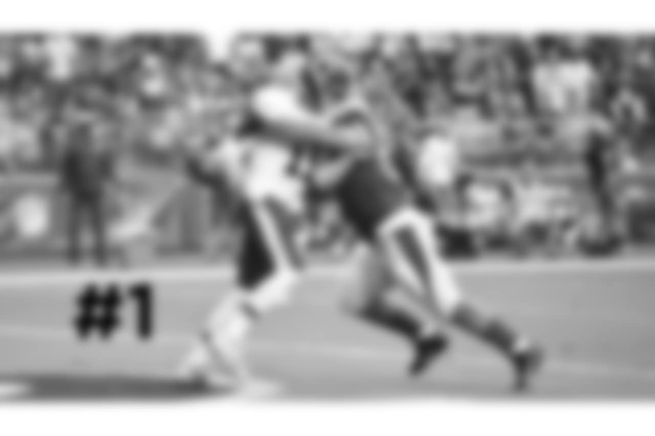 1\. DT Robert Nkemdiche pressures Redskins QB Alex Smith