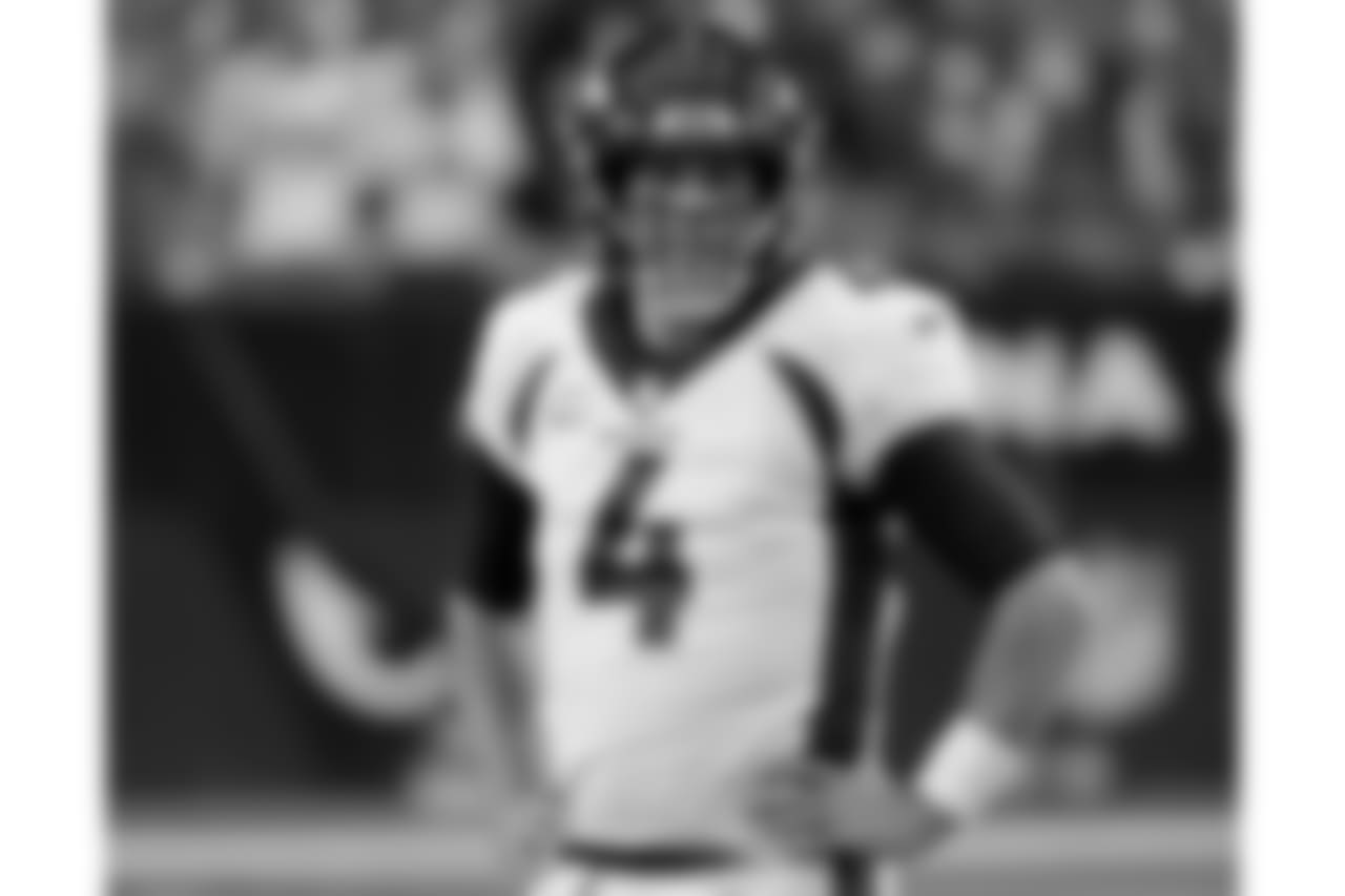 Denver Broncos quarterback Case Keenum (4) warms up prior to an NFL football game against the Arizona Cardinals, Thursday, Oct. 18, 2018, in Glendale, Ariz.