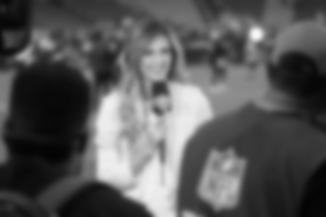 FOX sideline reporter Erin Andrews before the game