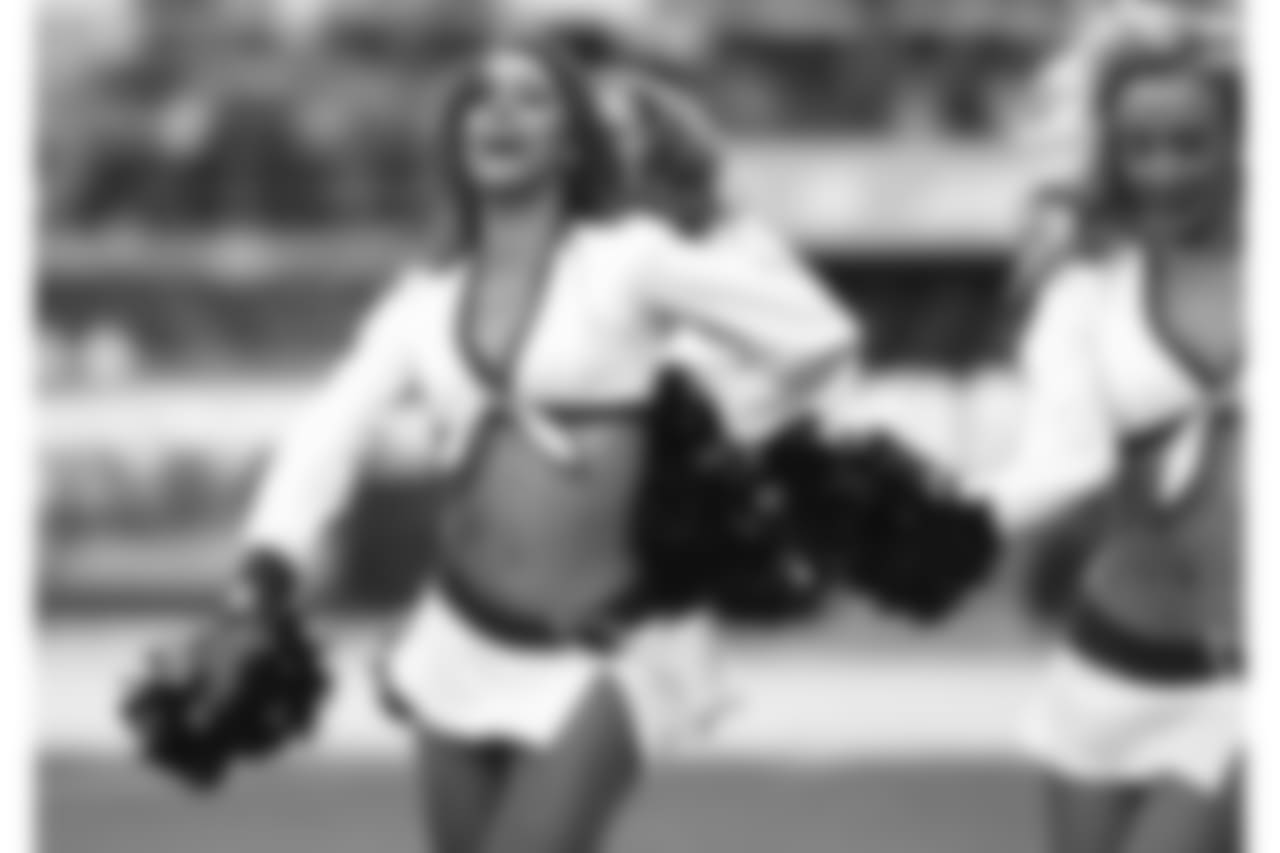 The Arizona Cardinals cheerleaders perform during the first half of NFL football game against the Detroit Lions, Sunday, Dec. 9, 2018, in Glendale, Ariz.