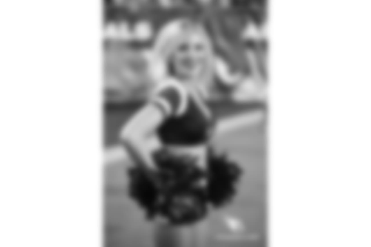 Images of the Cardinals cheerleaders during Thursday night's game against Denver at State Farm Stadium