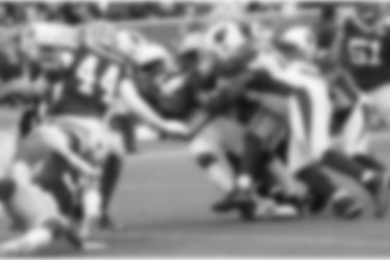 RB Chase Edmonds tries to break into the end zone