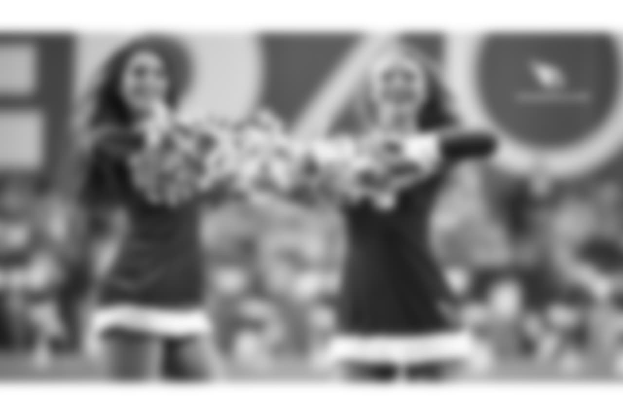 Images of the Cardinals cheerleaders during the Week 16 matchup at State Farm Stadium