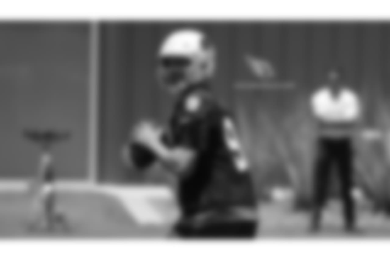 QB Sam Bradford