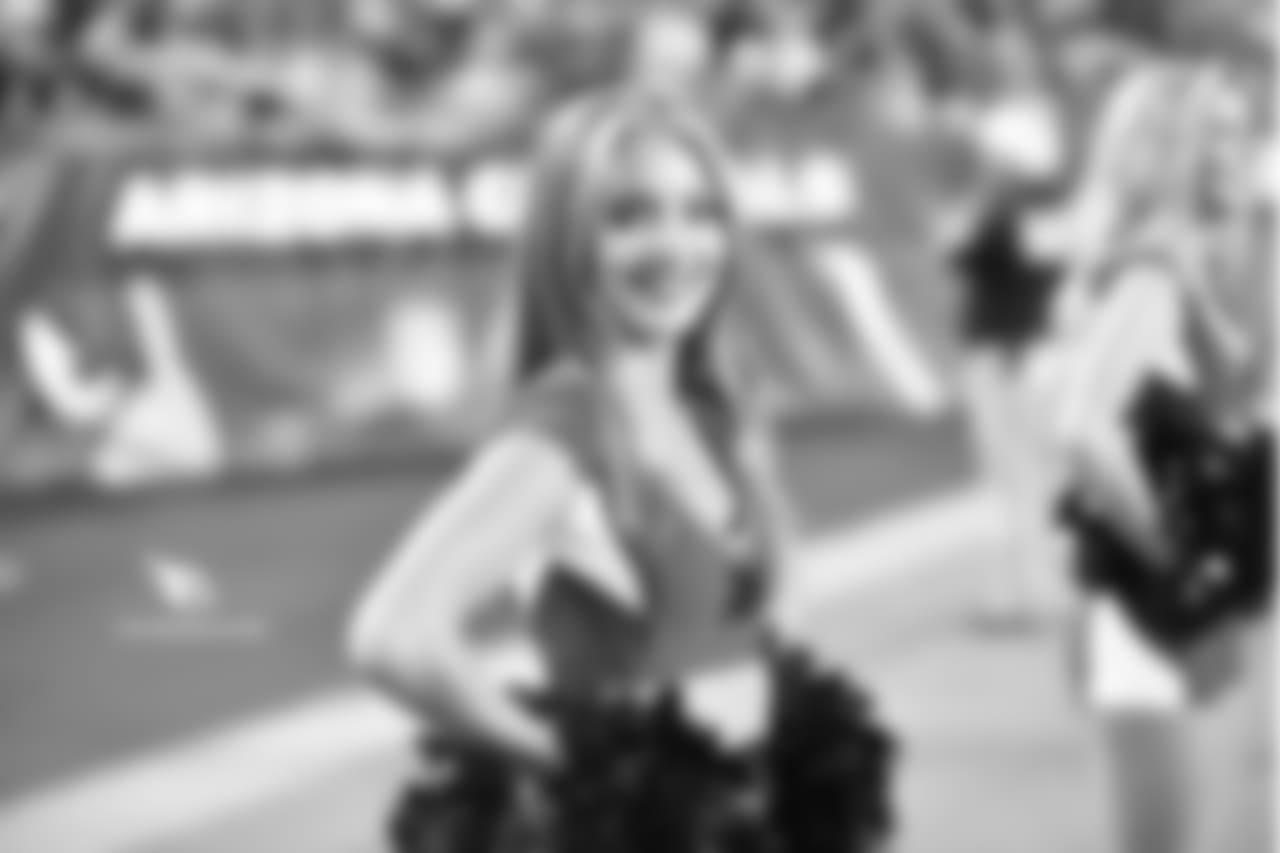 CheerBroncos19