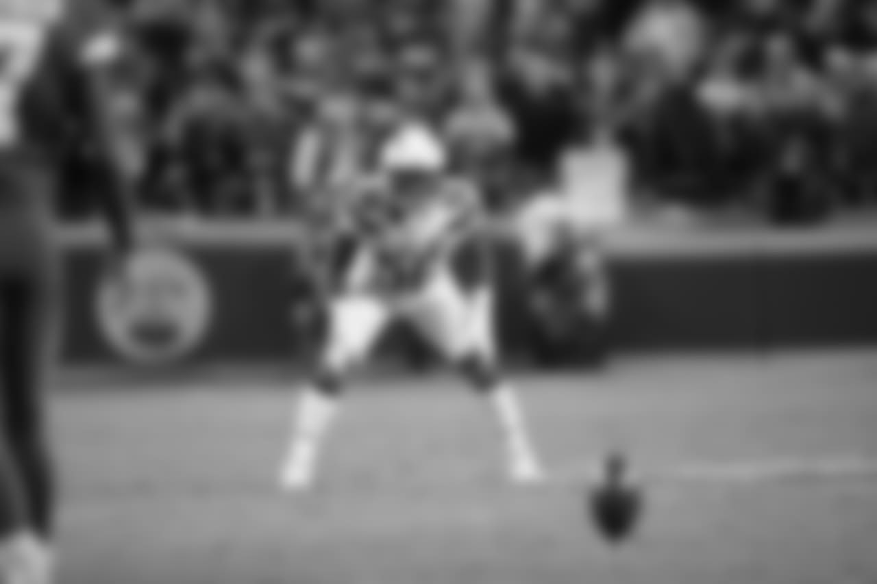 Kyle Wilson sets up vs. the Kansas City Chiefs at Arrowhead stadium on Thu. Dec. 13, 2018.