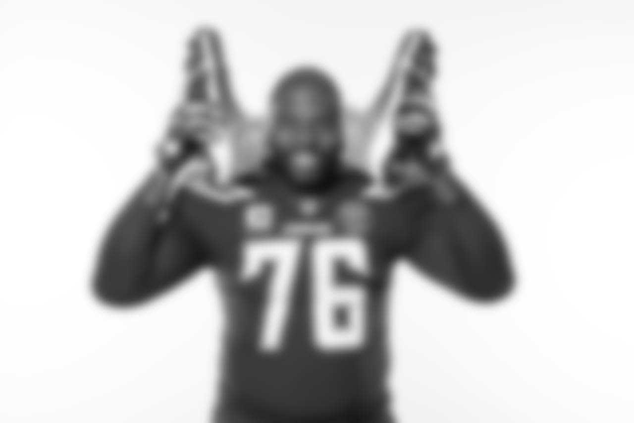 Russell Okung supporting Tech Access for Low-Income.