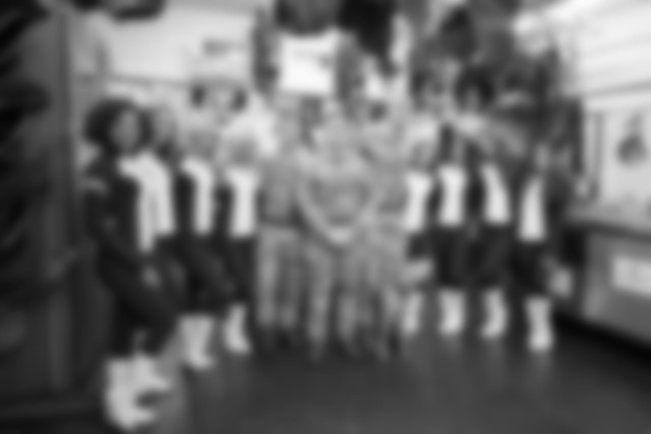 101818_CG_Cavalry_Visit_005