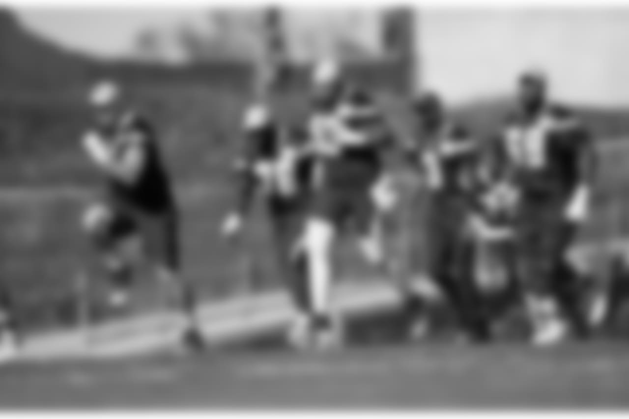 Los Angeles Chargers practice at Orange Coast College on Wednesday, Dec. 7, 2018 in Costa Mesa, CA.