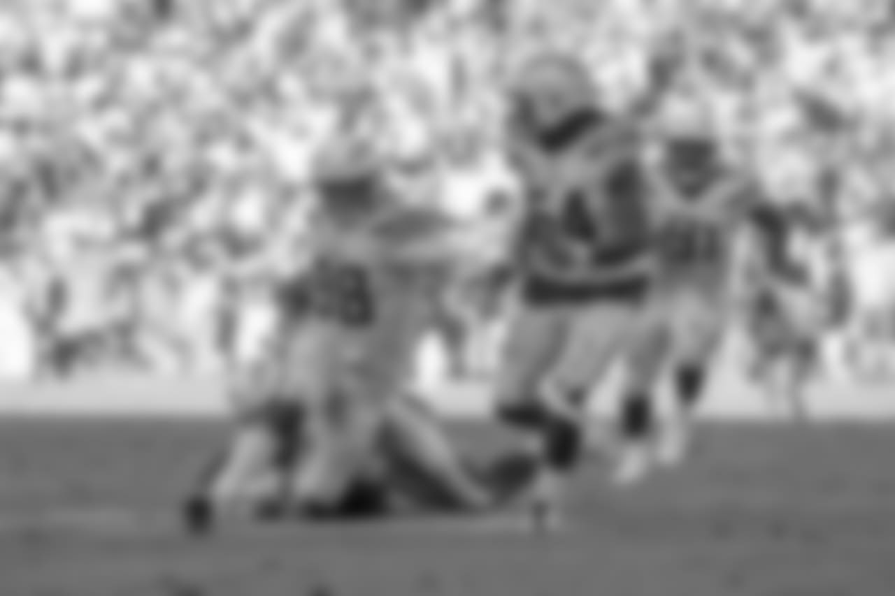 Isaac Rochell seals the victory with an interception vs. the San Francisco 49ers on Sun. Sept. 30, 2018 at StubHub Center.