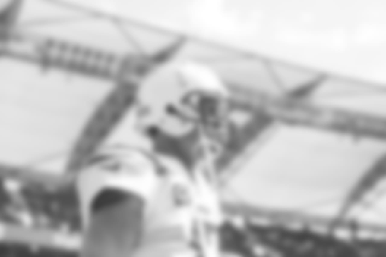 Philip Rivers surveys the field during warmups before the Bolts' face off against the 49ers.