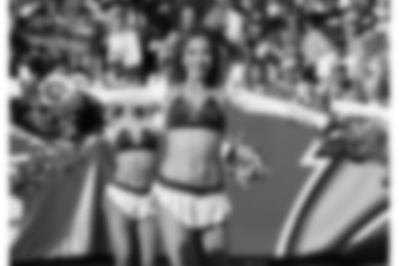 Arizona Cardinals vs Los Angeles Chargers at StubHub Center on Sunday, November 18, 2018 in Carson, CA. Final score: AZ 10 - LAC 45